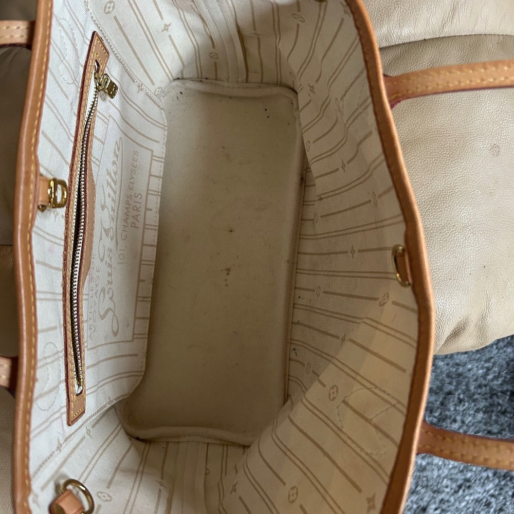 Stunning Louis Vuitton Neverfull pm🤍🩵Azur - Picture 9 of 16